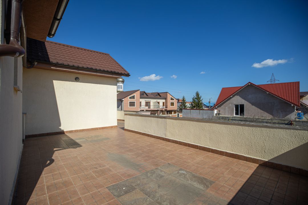 Casă P+1 de vânzare în Năvodari – 250 mp utili, teren 558 mp │Comision 0% – fotografia 35 din 45