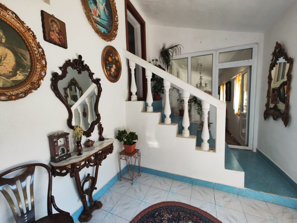 Casa 5 camere, teren 1296 mp, Craiova, zona Brestei – fotografia 15 din 20