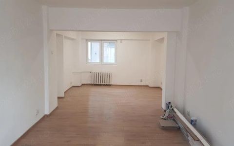3 Camere de inchiriat | Eminescu | Centrala | Nemobilat