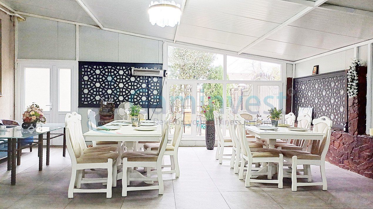 Vânzare pensiune cu restaurant în Oradea, oportunitate de investiție unică – fotografia 1 din 14