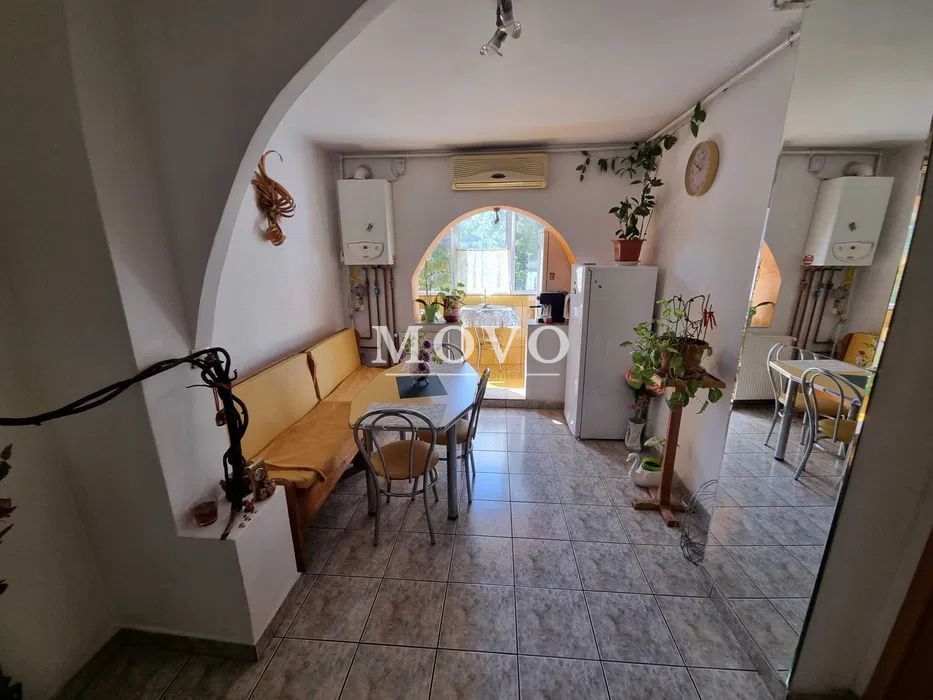 Apartament 3 camere decomandat | Bloc izolat | Centrala proprie | Zona Aradului – fotografia 4 din 8