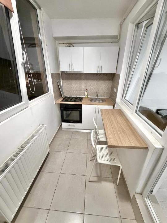 Garsoniera decomandata | mobilata | Militari Residence | etaj 2 – fotografia 12 din 12