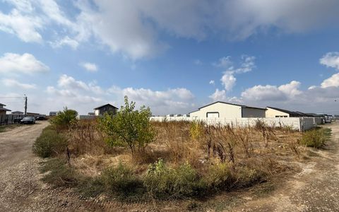 Lot 451mp Intravilan zona Sf.Ana - Berceni | utilitati: curent | #UG3E