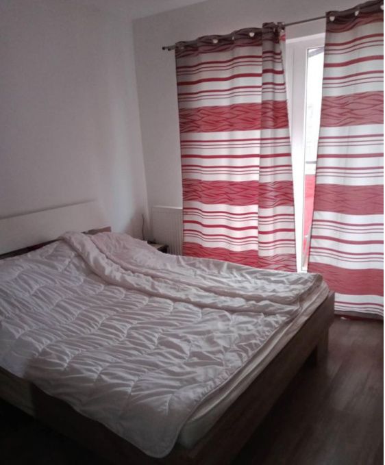 Apartament la cheie cu 2 camere decomandate – Florești, strada Eroilor – fotografia 3 din 6