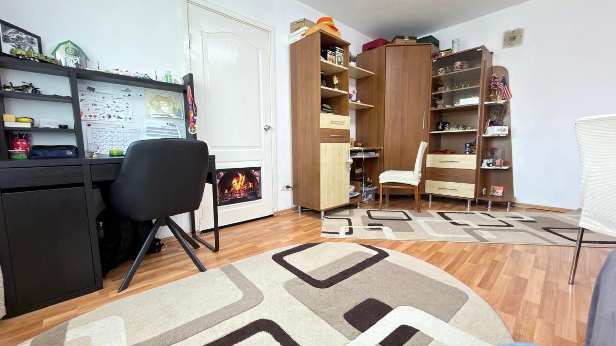 2camere | Etaj intermediar | Mobilat si utilat | Zona excelenta | Bloc anvelopat – fotografia 2 din 12