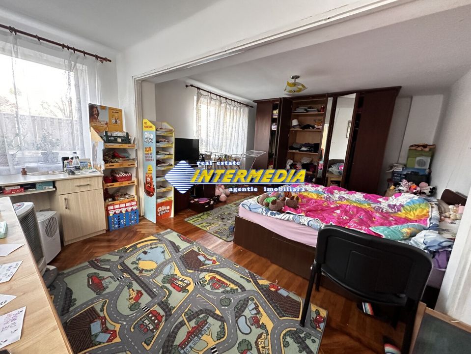 Casa cu 3 camere  in Cetate la asfalt cu 1176 mp Teren – fotografia 7 din 15