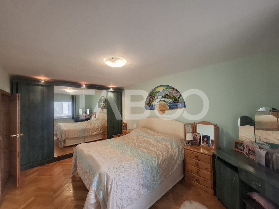 Apartament 5 camere de vanzare 138 mp utili zona Ciresica Sibiu – fotografia 4 din 25