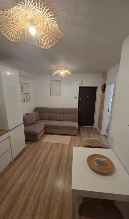 Apartament de vanzare 2 camere, complet mobilat si utilat, parcare, zona Porii! – fotografia 10 din 13