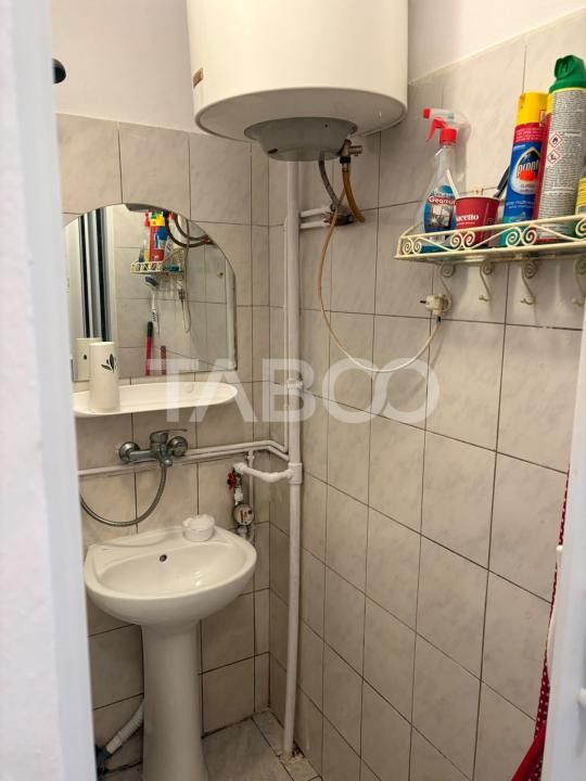 Garsoniera de vanzare 18 mpu in zona Broscarie – fotografia 9 din 9