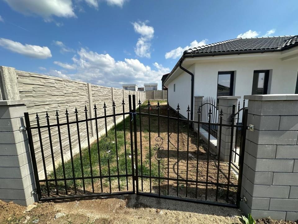 Duplex in Sanandrei | 3 camere | Toate utilitatile | Parter | – fotografia 2 din 14