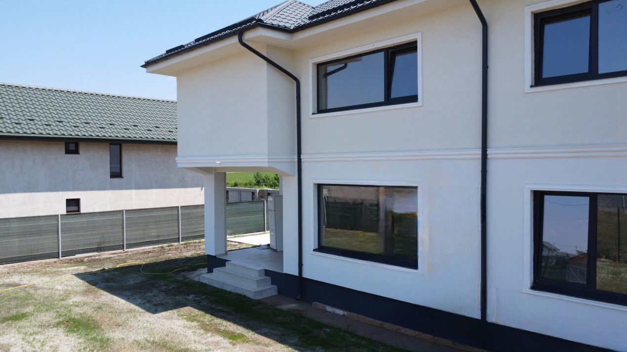 Ready to move | Dascalu - Vila 5 camere | TEREN 400 MP – fotografia 3 din 33