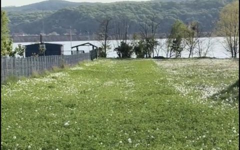 Teren 2100 mp cu ieșire la lac – Budeasa Mare