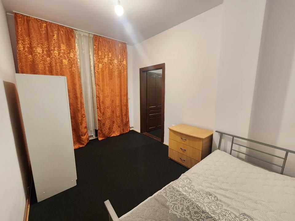 Închiriez apartament cu 2 camere în zona Modern – fotografia 1 din 6