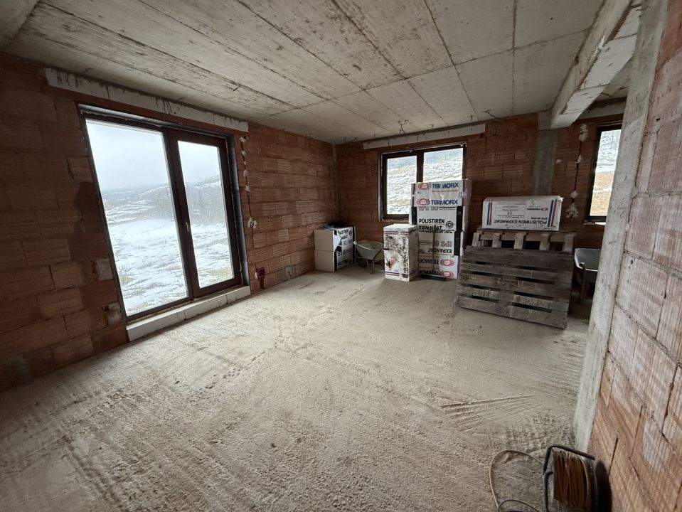 Exclusivitate ! Com 0% ! Duplex 200mp și teren 350m în Apahida, zona Primăriei – fotografia 10 din 30