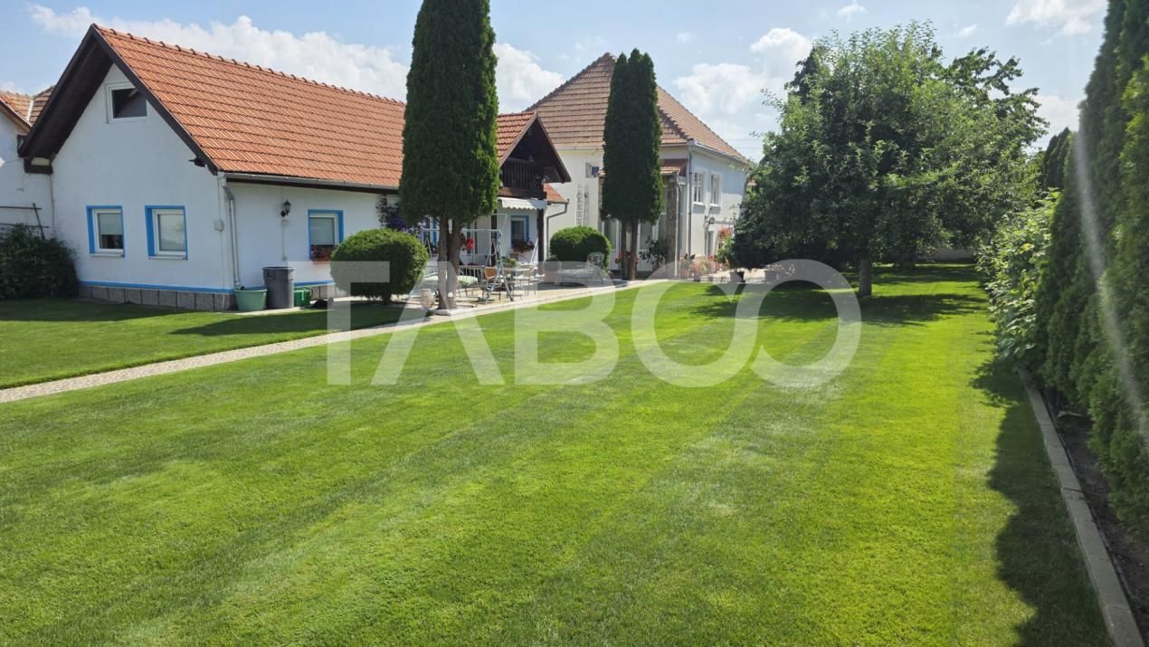 De vanzare casa saseasca de poveste in Petresti judetul Alba – fotografia 1 din 20