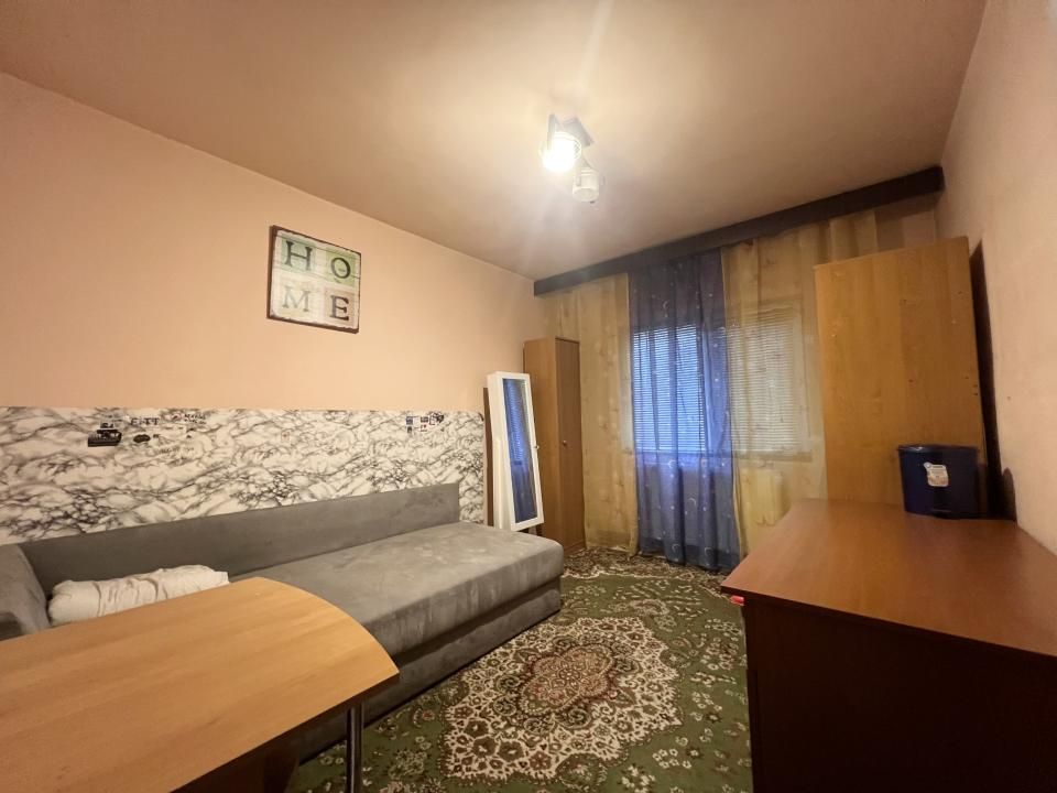 Apartament cu 3 camere, 72mp utili, etaj 2, decomandat - zona Lunei – fotografia 5 din 12