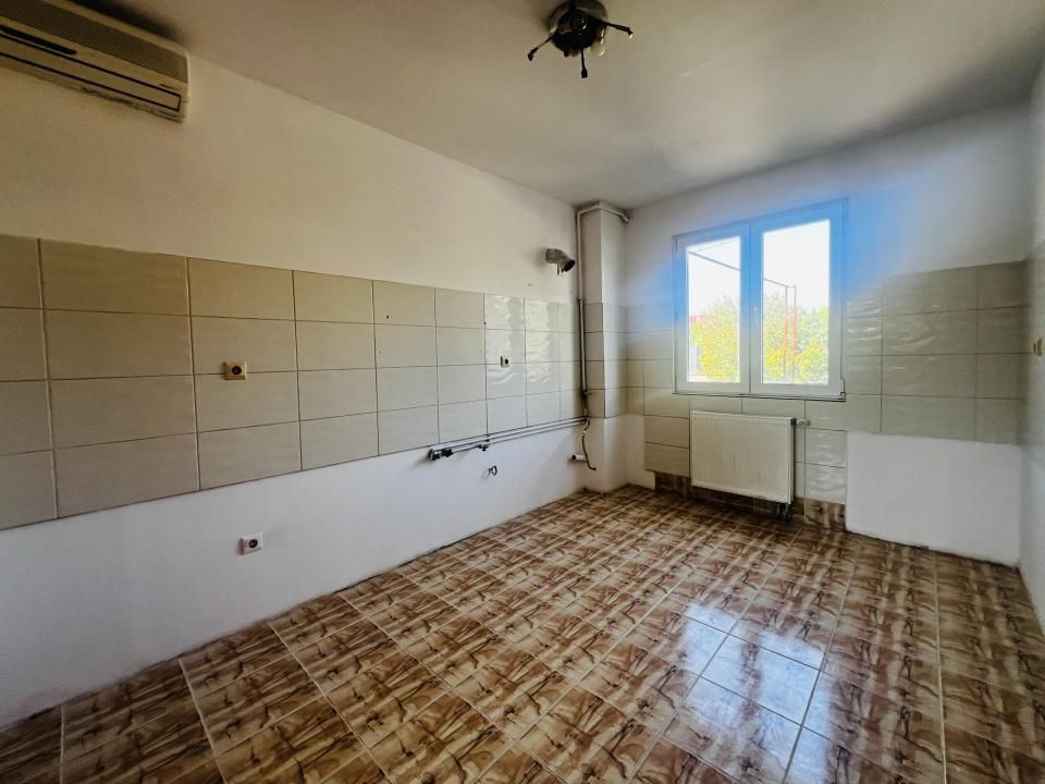 Casa Individuala , 5 camere -218 mp utili -Dumbravita – fotografia 13 din 15