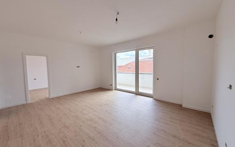 Apartament 2 camere bloc nou, mp 44,1 utili cu 8,32 balcon, zona Centrala