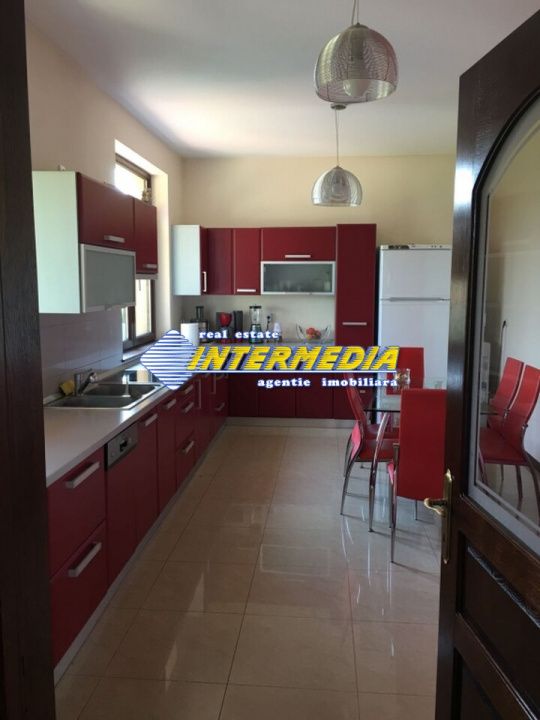 Vila de Vanzare in Alba Iulia CETATE Kaufland 6 camere D+P+E cu 2550 mp. Teren – fotografia 4 din 27