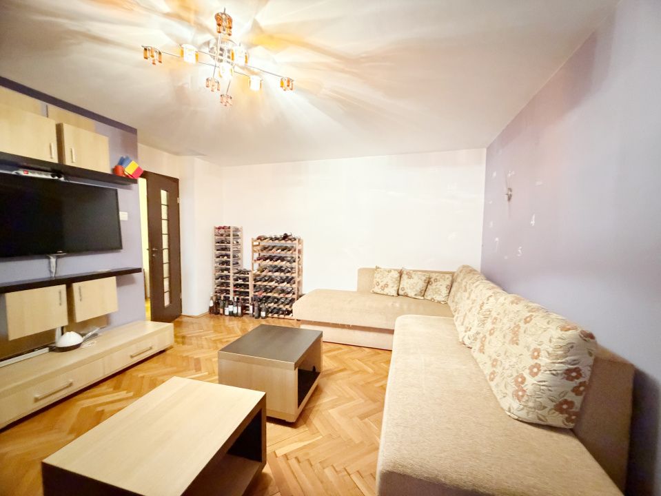 Apartament 4 camere, decomandat, etaj 3, zona Steaua – fotografia 6 din 17