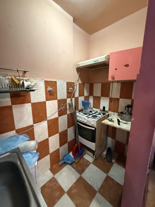 Apartament cu o camera, 22 mp utili, parter - COMPLEXUL STUDENTESC – fotografia 2 din 5