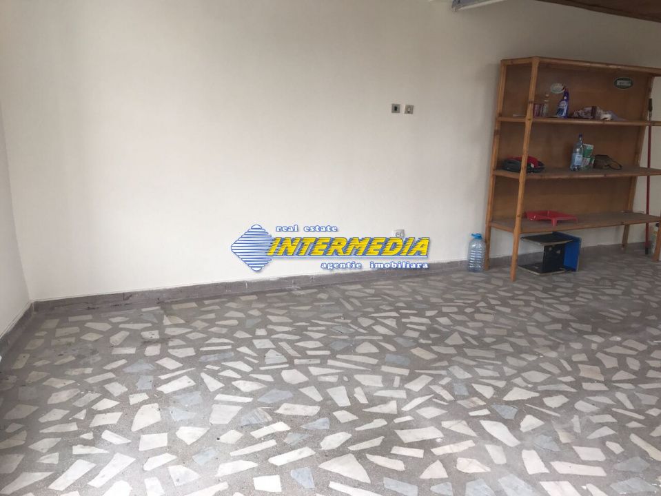 Spatiu comercial I 30 mp I etaj 1 I Cetate I – fotografia 1 din 7