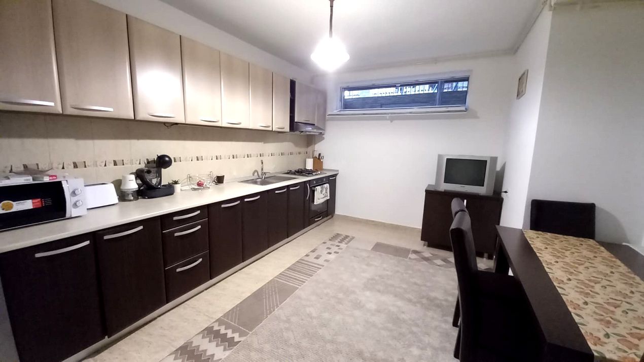 Casă Superba | CETATE Izvorului | 326 mp Teren | Curte | Terasă | Grădină – fotografia 4 din 51