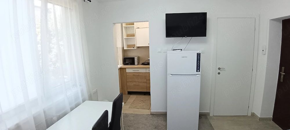 Garsoniera de inchiriat | Lipovei | Etaj 2 | Mobilat si utilat | – fotografia 1 din 5