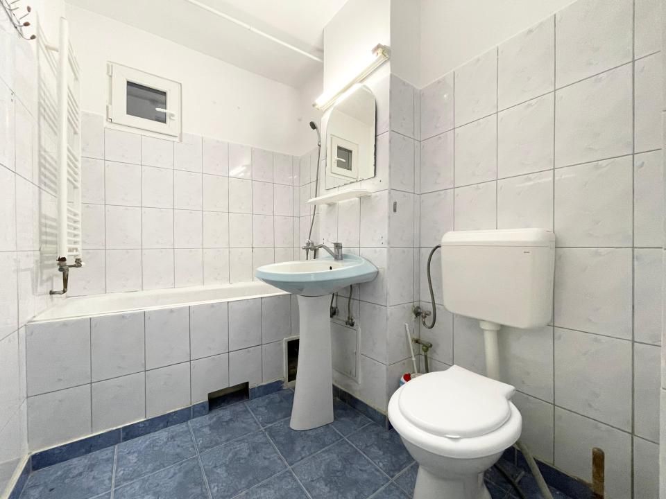 Apartament 3 camere, 54 mp utili - zona Buziasului – fotografia 9 din 11
