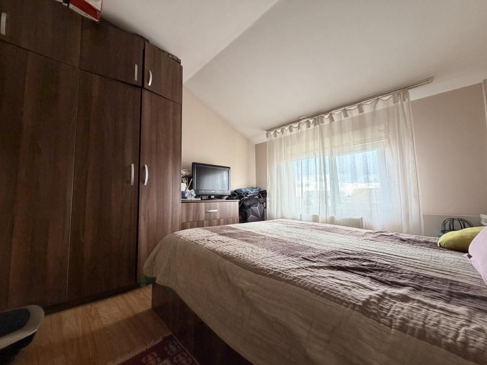 Apartament 2 camere, 38 mp utili, renovat, mobilat, etaj 5-Calea Sagului – fotografia 2 din 8