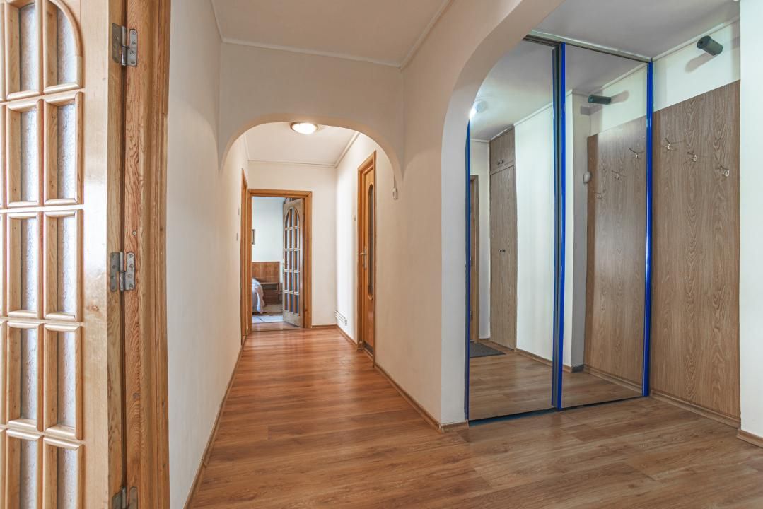 Apartament cu 3 camere de închiriat – Zona Balada – fotografia 1 din 33