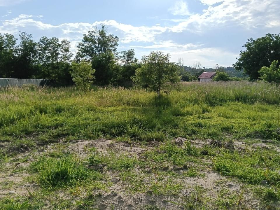 TEREN INTRAVILAN 712 MP | 17 ML DESCHIDERE | UTILITĂȚI | APROAPE DE COSTEȘTI – fotografia 5 din 7