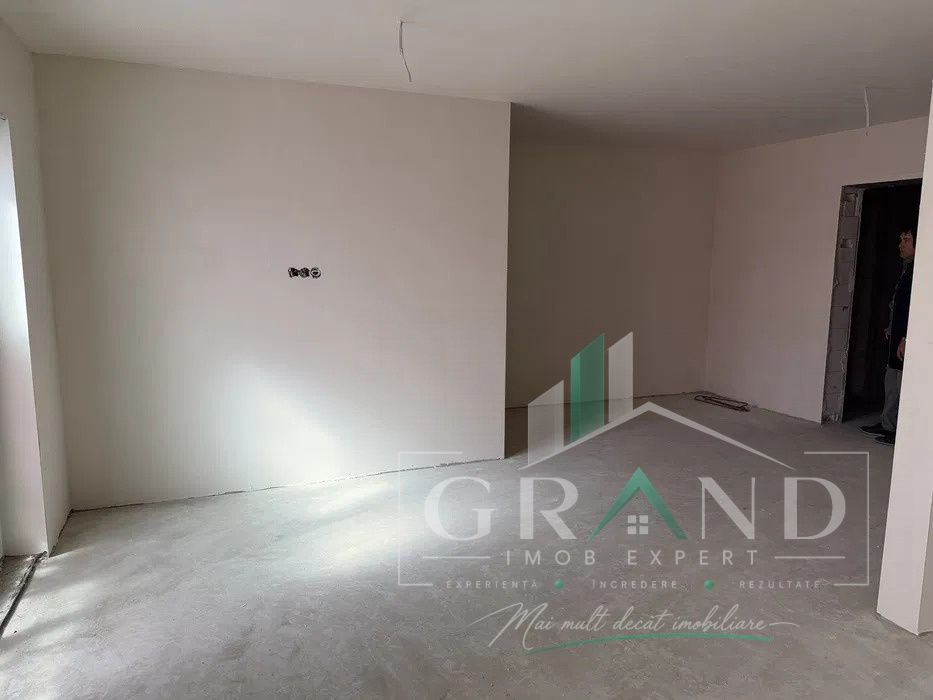 2 CAMERE | BLOC NOU | 45 MP+BALCON 13 MP | GHEORGHENI–SOPOR | BAZA SPORTIVĂ – fotografia 3 din 4