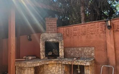 Casa cu 6 camere, singur in curte, zona Olosig, Oradea, Bihor