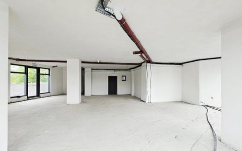 Spațiu Comercial Premium, 166 mp Utili, zona Auchan Oașului