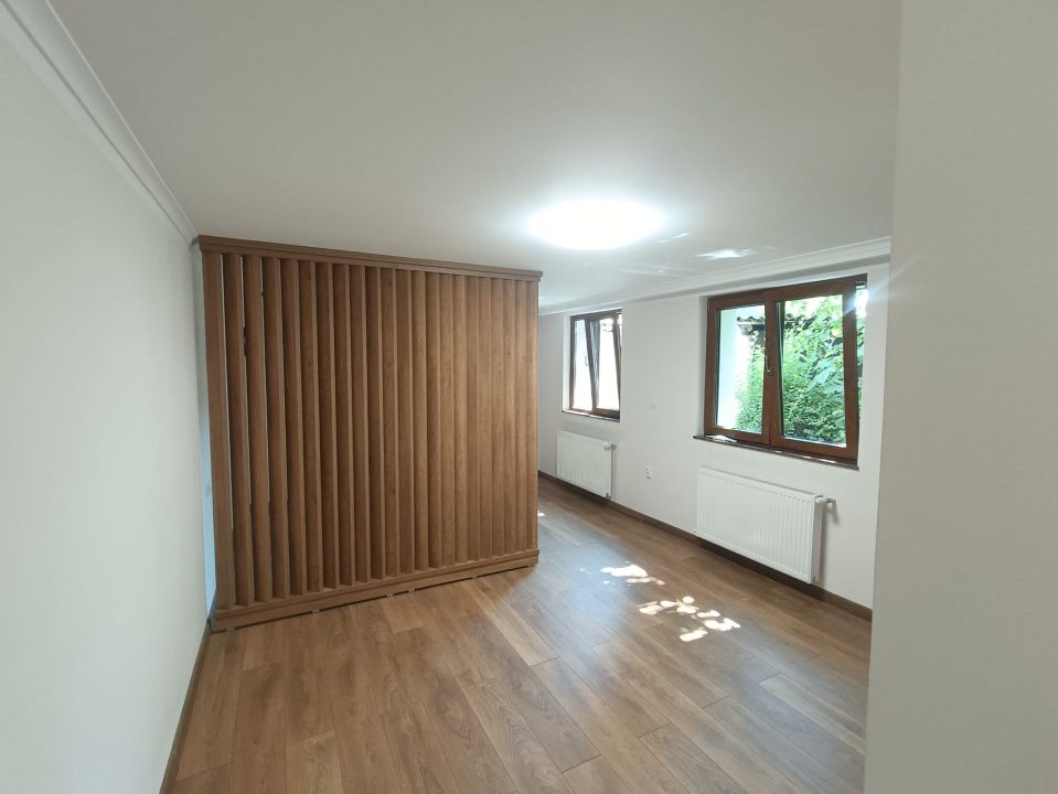 Apartament cu 2 camere de vânzare în mun. Reghin 0 comision – fotografia 1 din 11