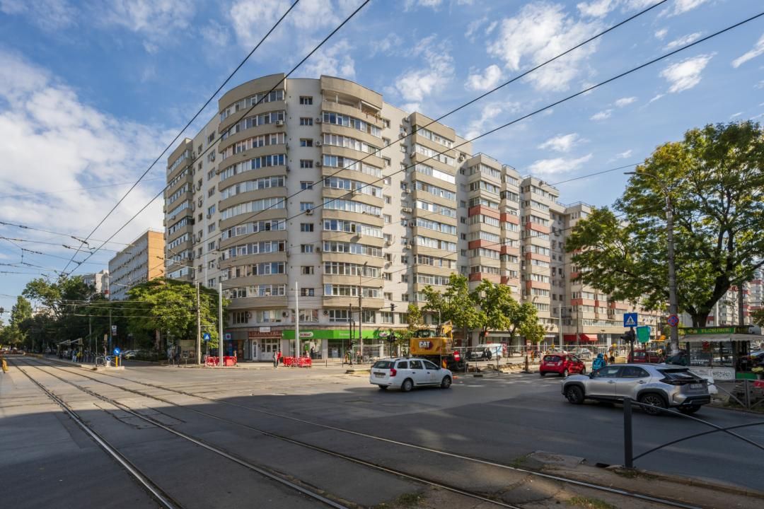 Apartament de 4 camere cu 3 băi, 137mp, centrală proprie, bloc 1983! – fotografia 22 din 28