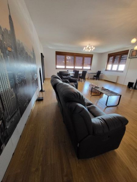 Apartament 3 camere 167MP | Prelungirea Ghencea | Loc de parcare | – fotografia 5 din 23