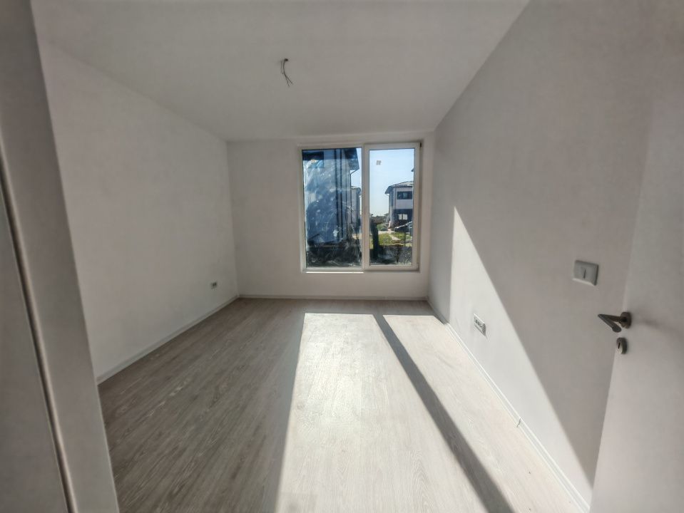 READY TO MOVE |4 camere | 230 mp curte – fotografia 17 din 18