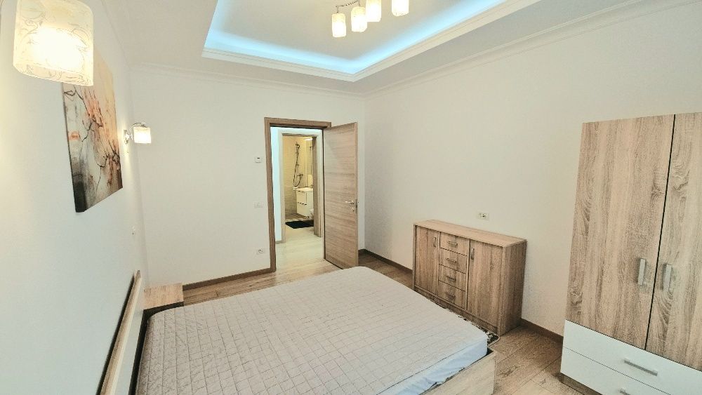 Laguna Residence | 4 camere | Centrala Proprie | Loc Parcare | Vedere Lac | – fotografia 6 din 16