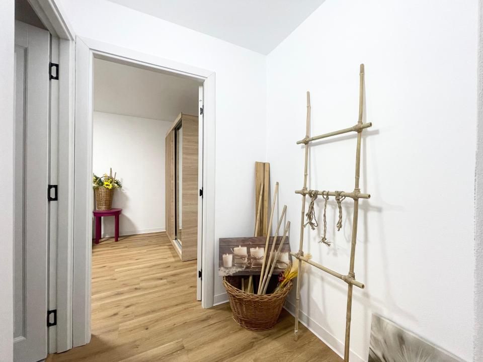 Apartament renovat complet, 2 camere, etaj 1 - Girocului – fotografia 8 din 11
