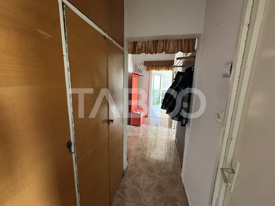 Apartament decomandat 2 camere boxa la subsol zona Titu Pertia – fotografia 4 din 6
