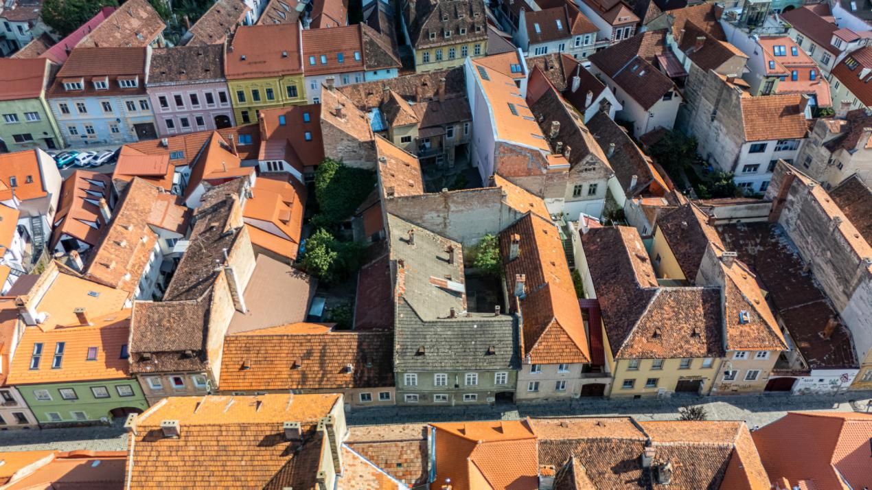 Proprietate rară Ultracentral Brasov –  Proiect cu Autorizație – fotografia 7 din 30