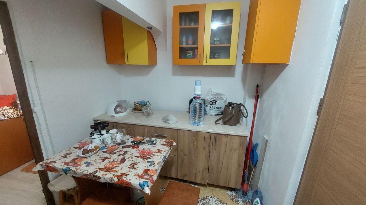Camera de camin, 20mp, etajul 3, cartier Sarari, zona Liceul Henri Coanda – fotografia 3 din 3