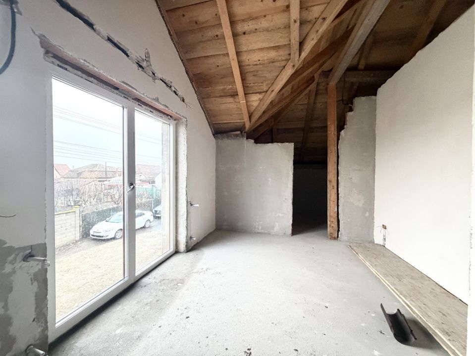 Casa individuala, 4 camere, 130 mp utili, 350 mp teren - Sanandrei – fotografia 1 din 8