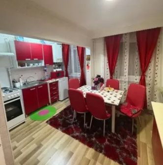 Apartament 2 Camere 2 Dormitoare CETATE Bucatarie Mare Terasa Mobilat Utilat tot – fotografia 2 din 8