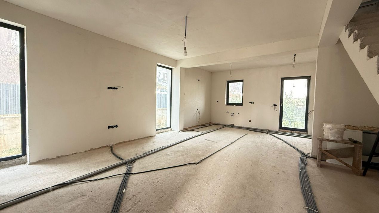 Duplex 4 camere, 173mp utili, camera hobby/crama, Floresti, zona Magnoliei – fotografia 5 din 17