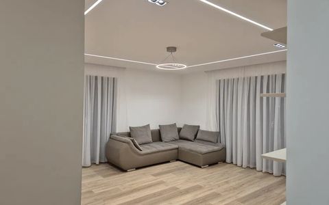 Apartament 2 camere, balcon 30 mp și parcare – Eroilor  Florești