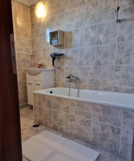 3 Camere de inchiriat | Unirii | Metrou | Centrala | Parcare | Mobilat – fotografia 8 din 8