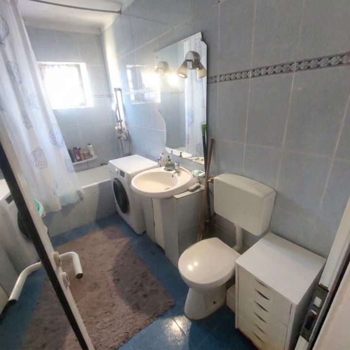 Apartament 2 camere decomandat  Cetate – fotografia 4 din 7
